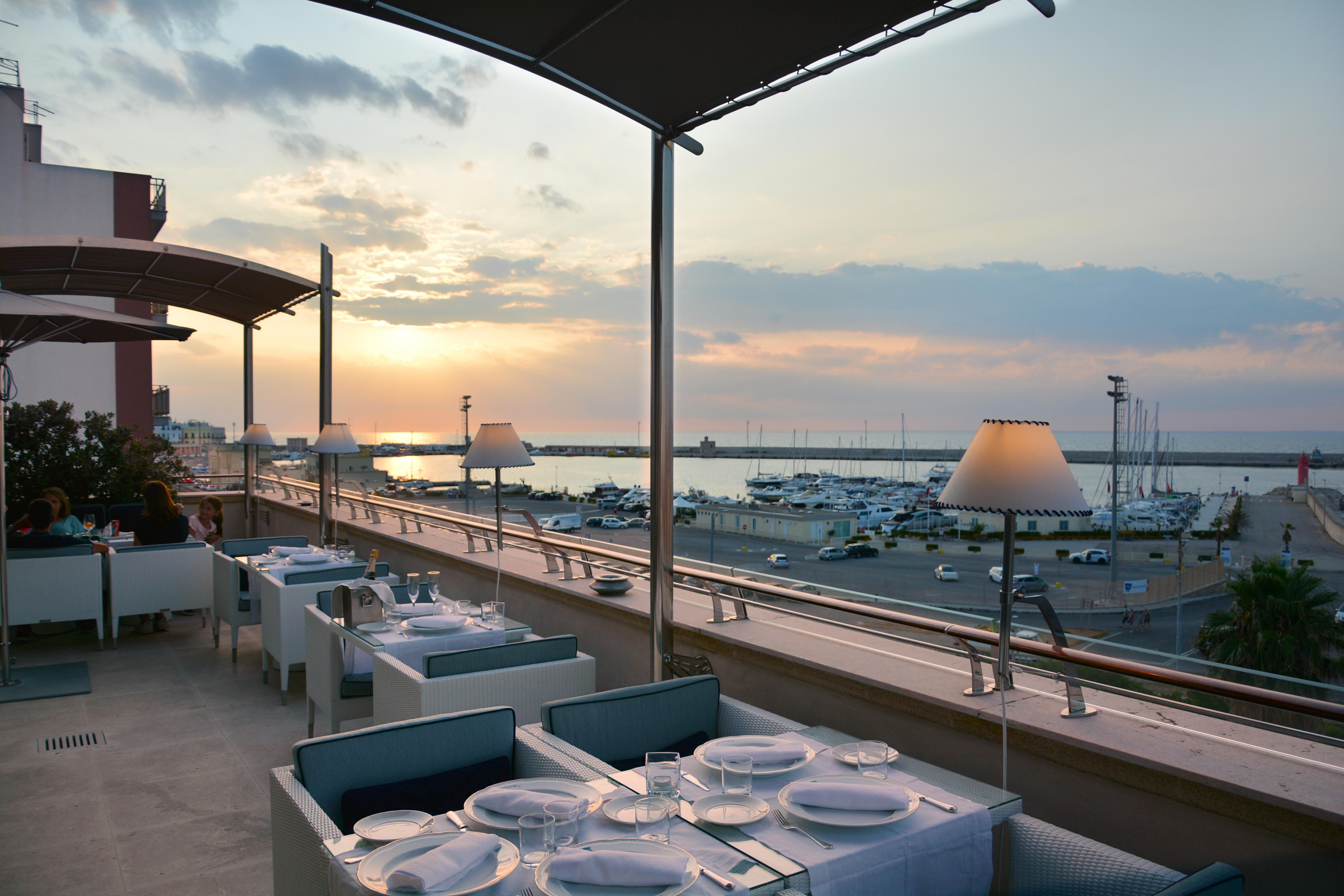 Palazzo Del Corso - Boutique Hotel Галиполи Екстериор снимка