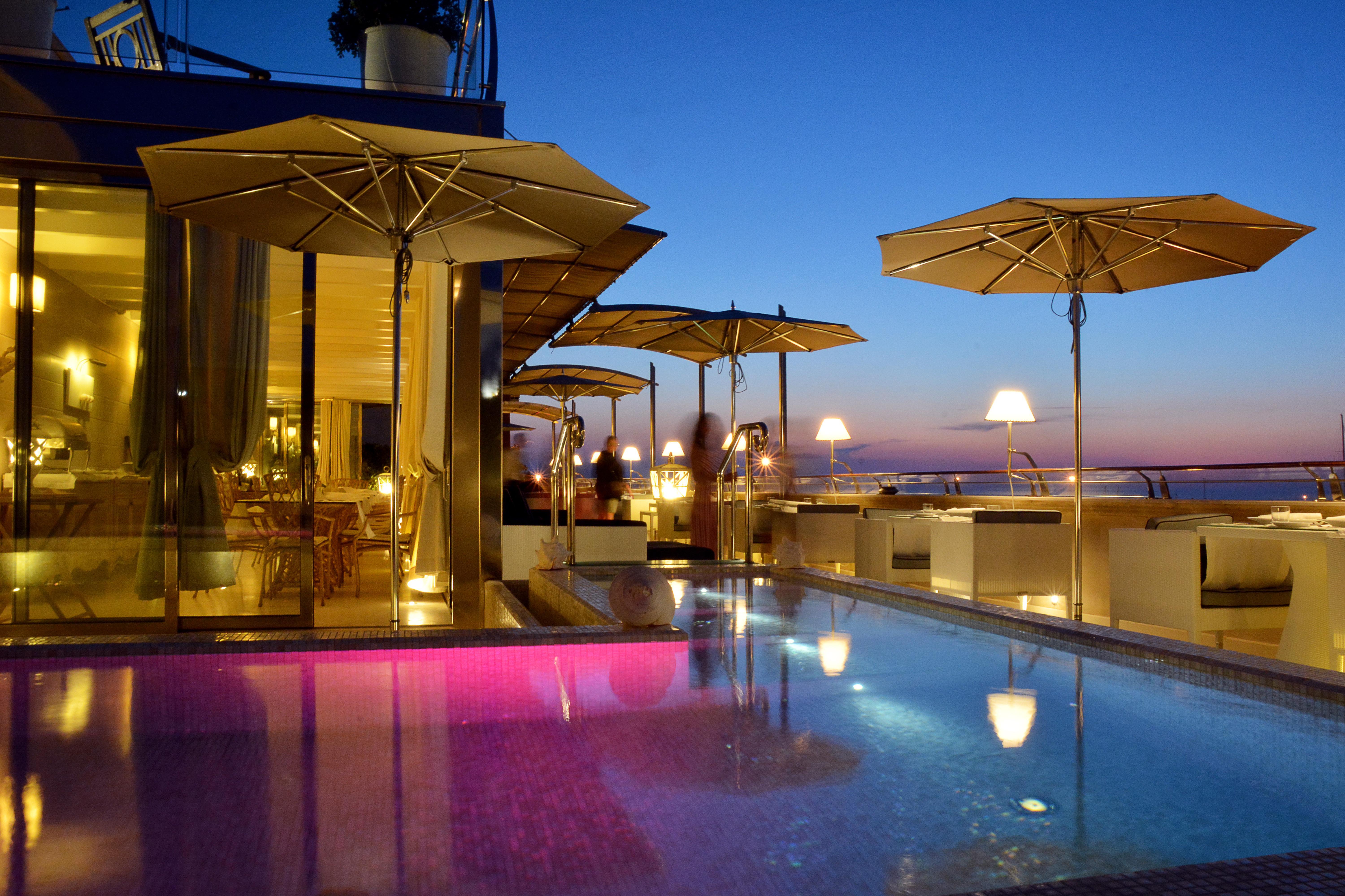 Palazzo Del Corso - Boutique Hotel Галиполи Екстериор снимка
