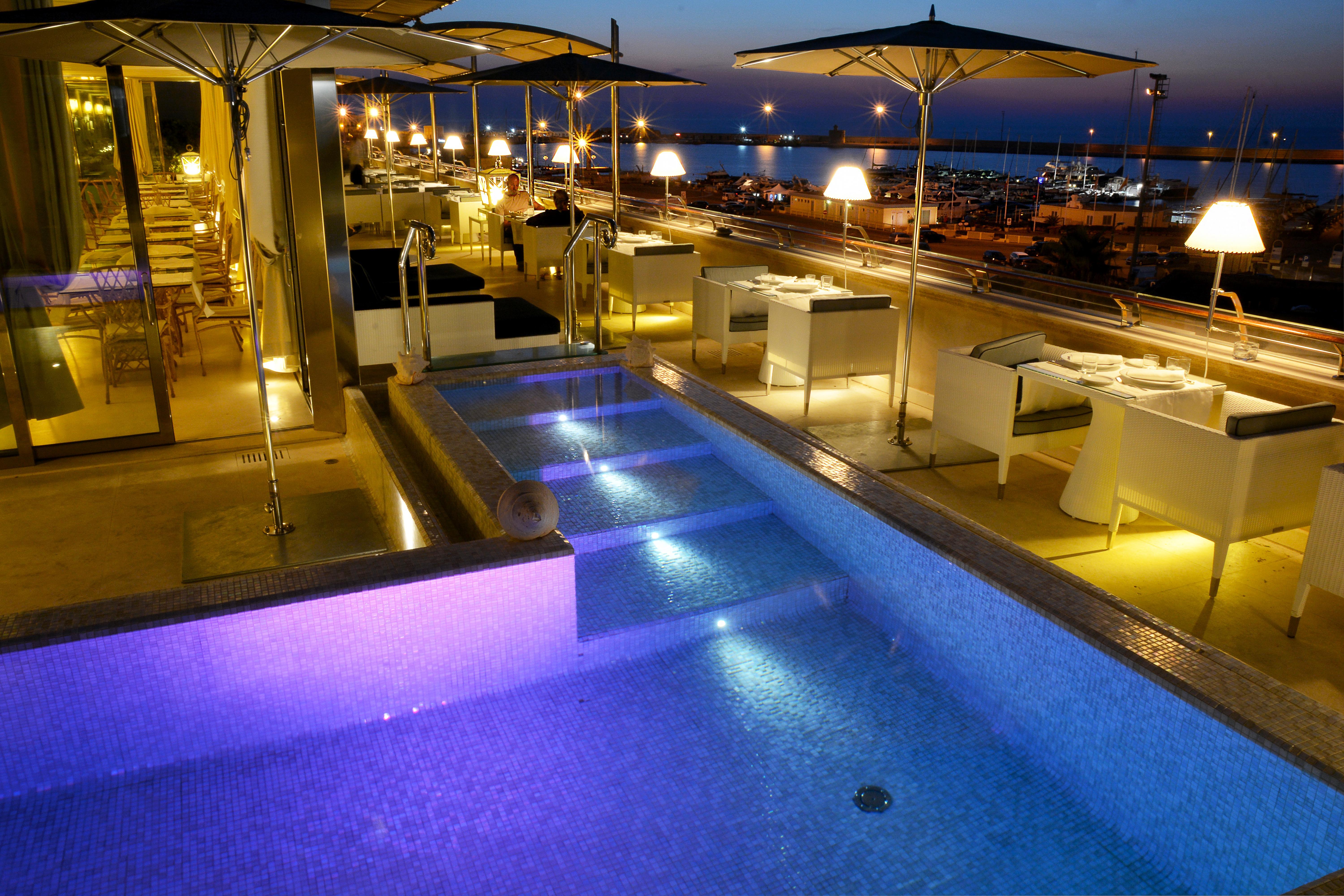 Palazzo Del Corso - Boutique Hotel Галиполи Екстериор снимка